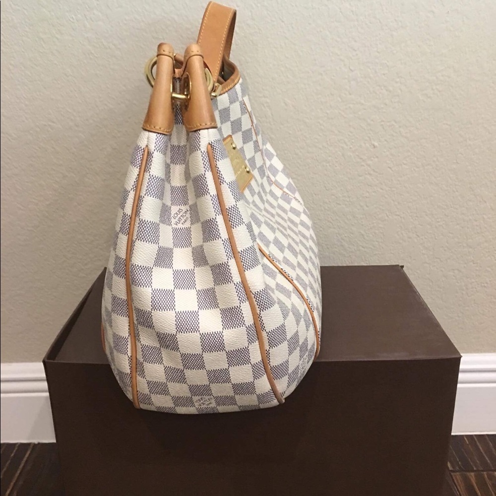 ❤️SOLD❤️LOUIS VUITTON - Picture 3 of 3